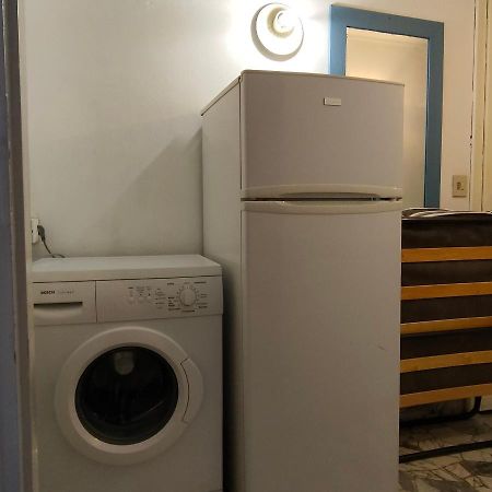 Anto Aircon Studio Monolocale A 15 Min Dal Centro Milano Exteriör bild